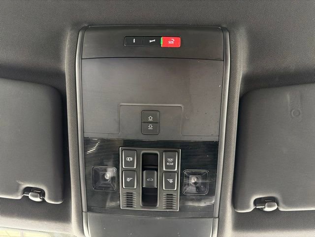 Used 2021 Volkswagen Atlas Cross Sport SEL Premium AWD/4WD image 28