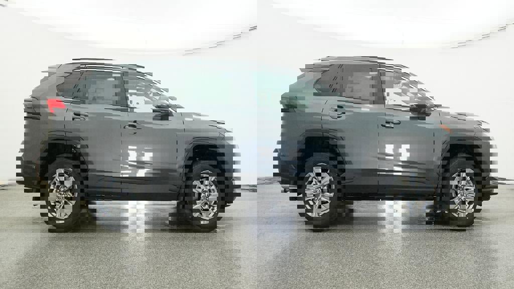New 2025 Toyota RAV4 XLE image 19