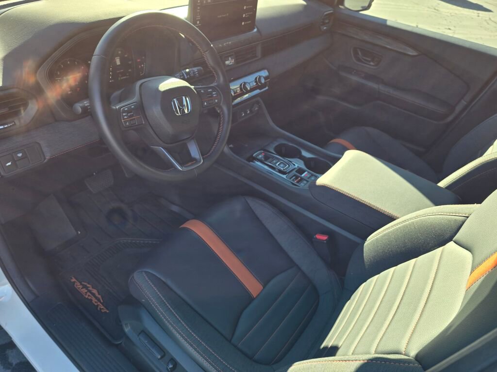 Certified 2026 Honda Passport TrailSport image 5