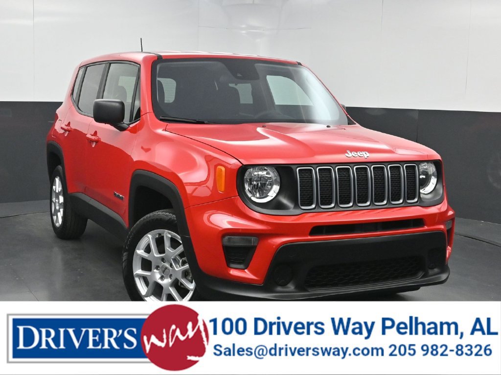Used 2023 Jeep Renegade Latitude AWD/4WD image 1