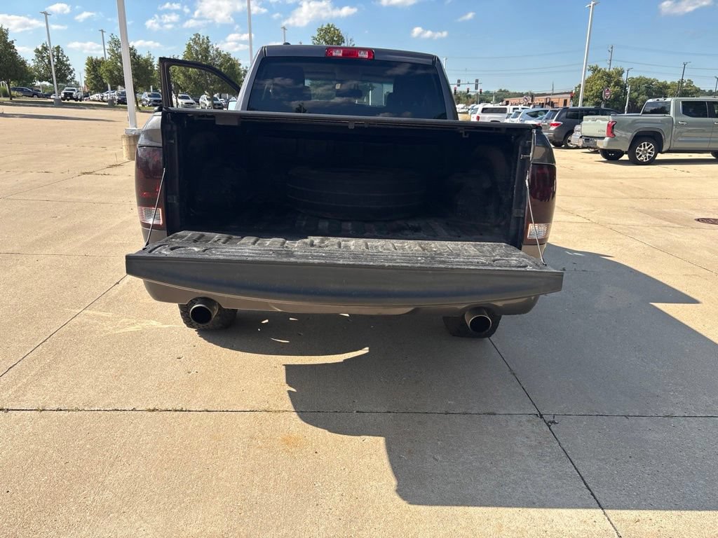 Used 2017 RAM 1500 Express AWD/4WD image 21
