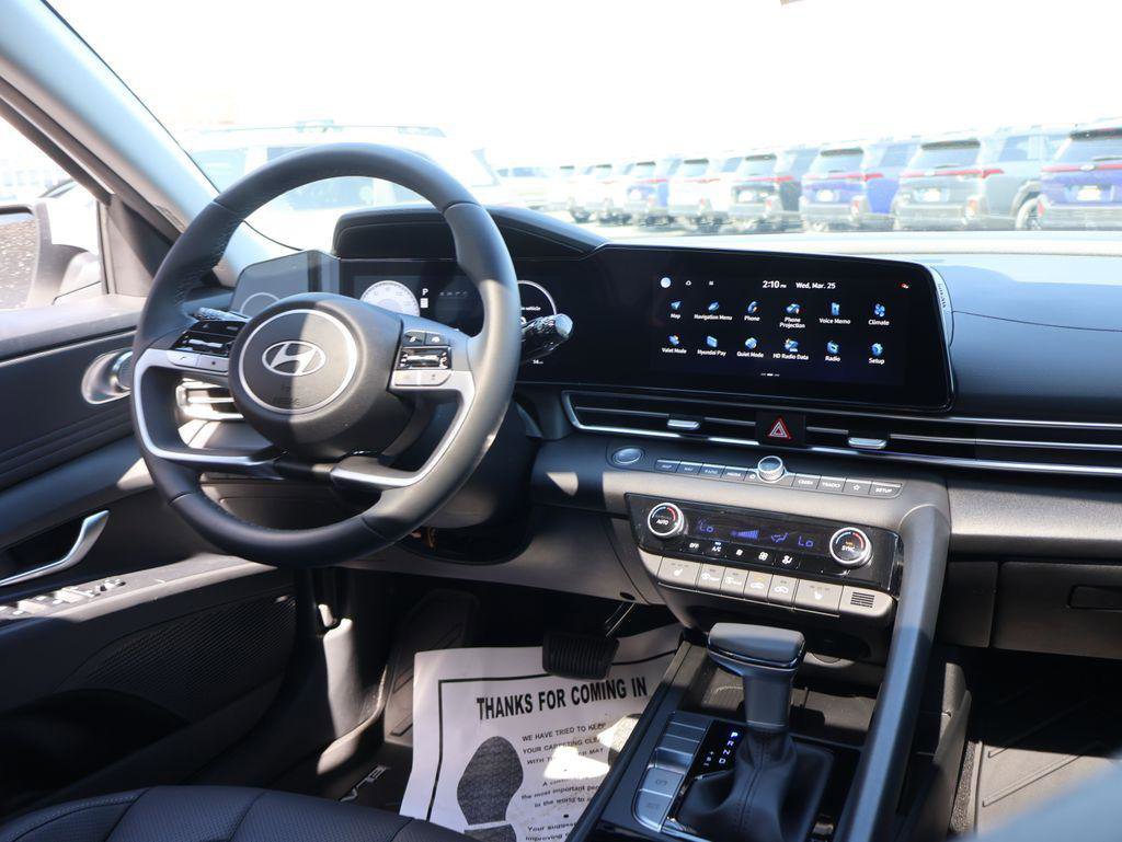 New 2026 Hyundai Elantra Limited image 18