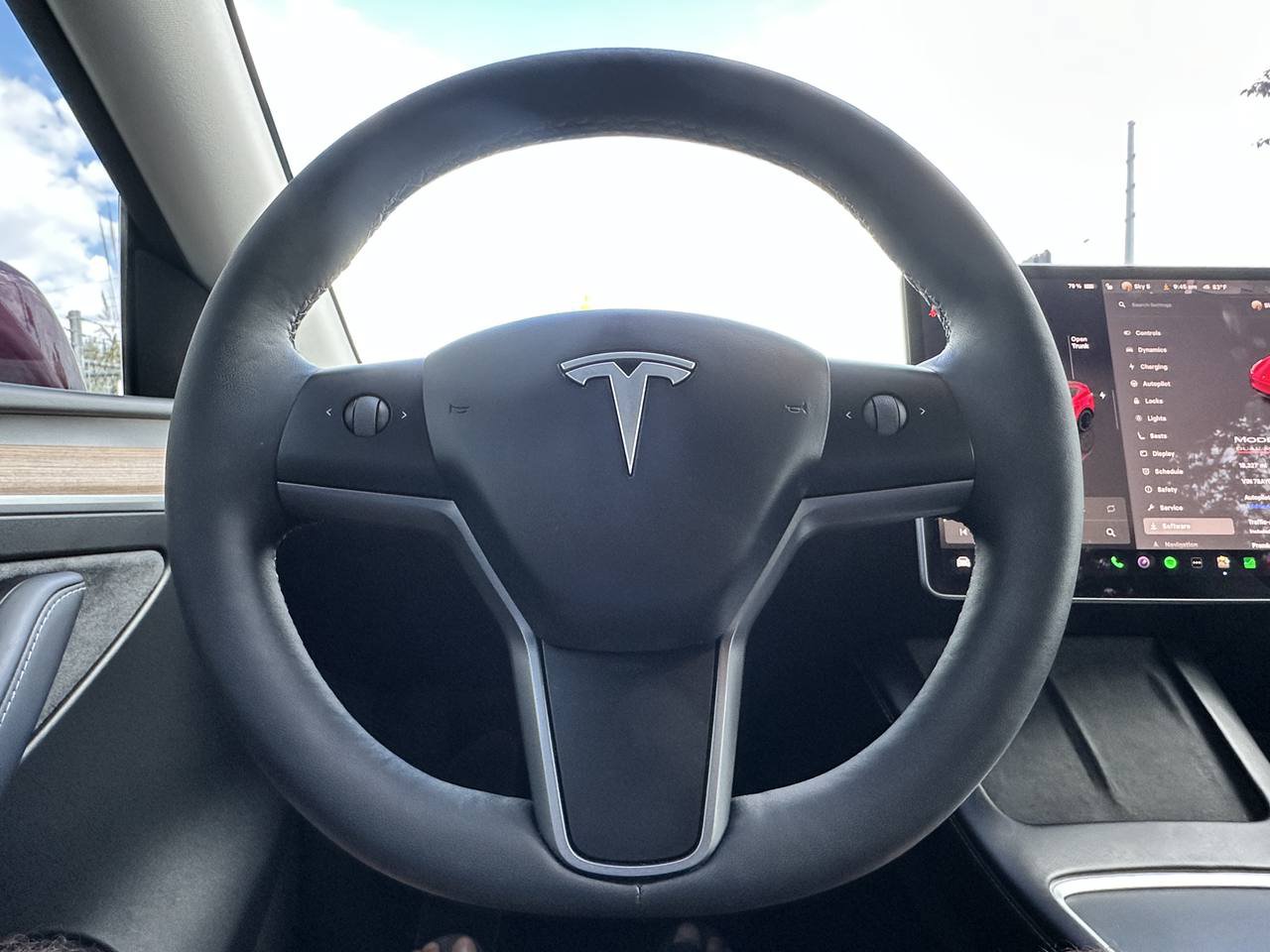 Used 2025 Tesla Model Y Performance AWD/4WD image 38