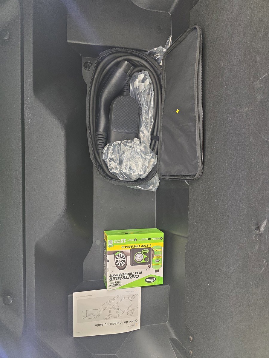 Used 2022 Rivian R1T Adventure AWD/4WD image 14