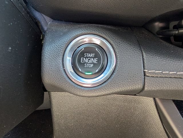 Used 2023 Buick Envision Preferred w/ Sport Touring Package AWD/4WD image 28
