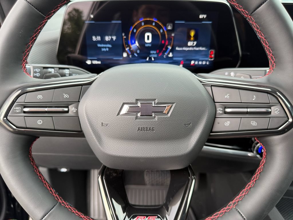 New 2027 Chevrolet Equinox RS w/ Safety and Technology Package FWD image 23