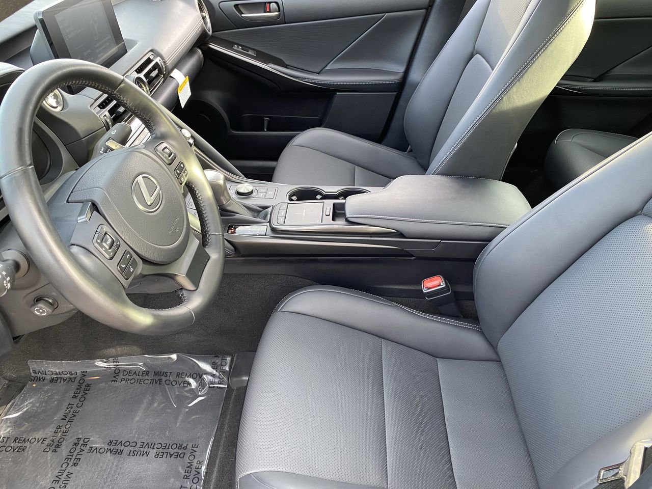 Used 2024 Lexus IS 300 300 w/ Premium Package image 21