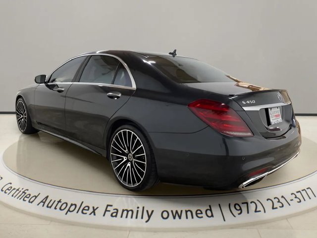 Used 2018 Mercedes-Benz S 450 Sedan image 3