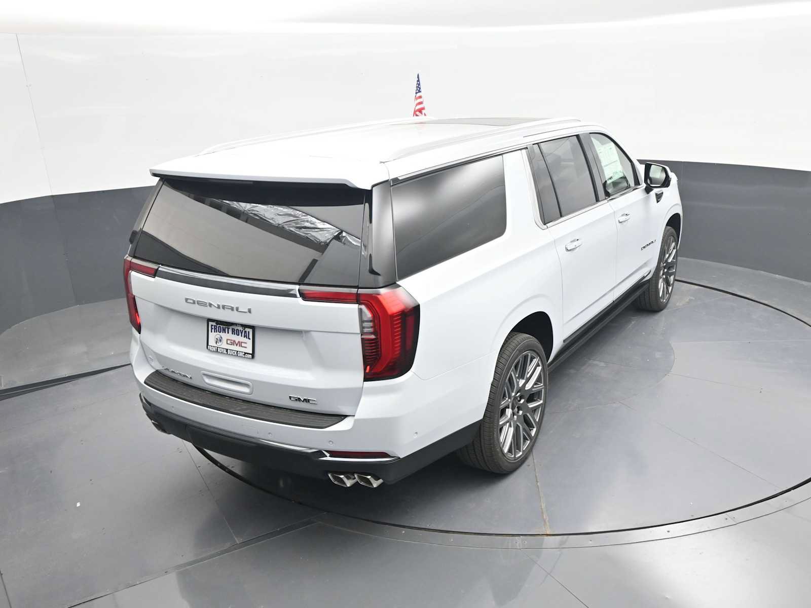 New 2026 GMC Yukon XL Denali Ultimate AWD/4WD image 40