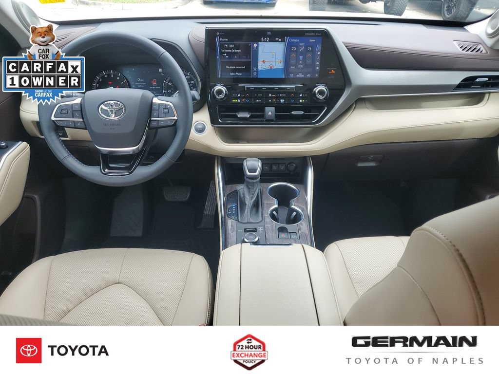 Used 2021 Toyota Highlander Limited AWD/4WD image 18