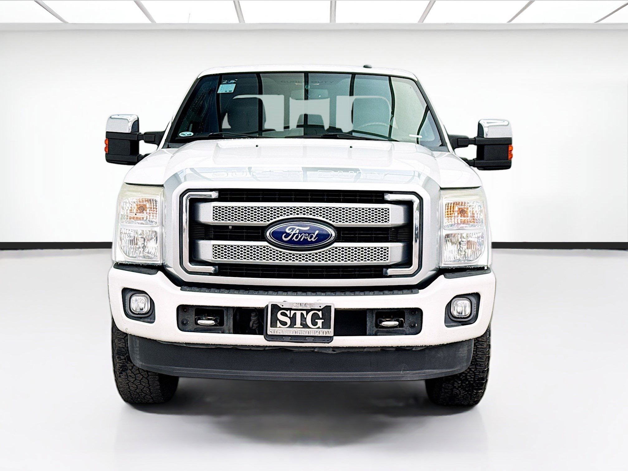 Used 2015 Ford F350 Platinum image 2
