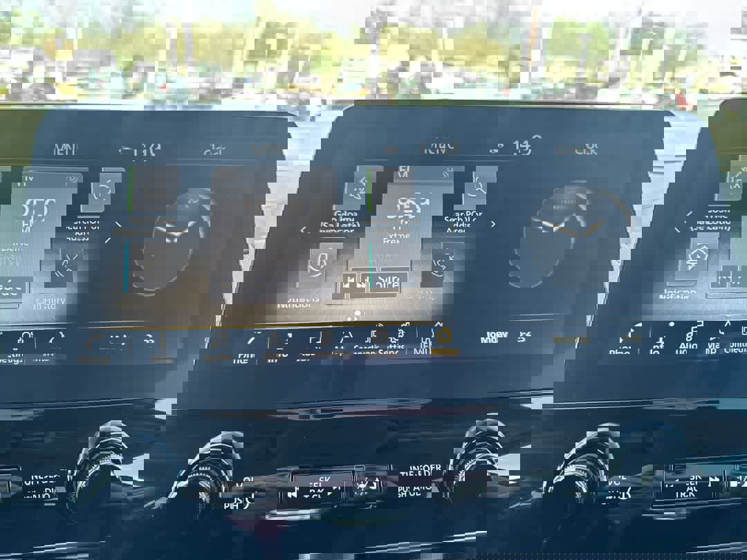 Used 2024 INFINITI QX80 Luxe image 16