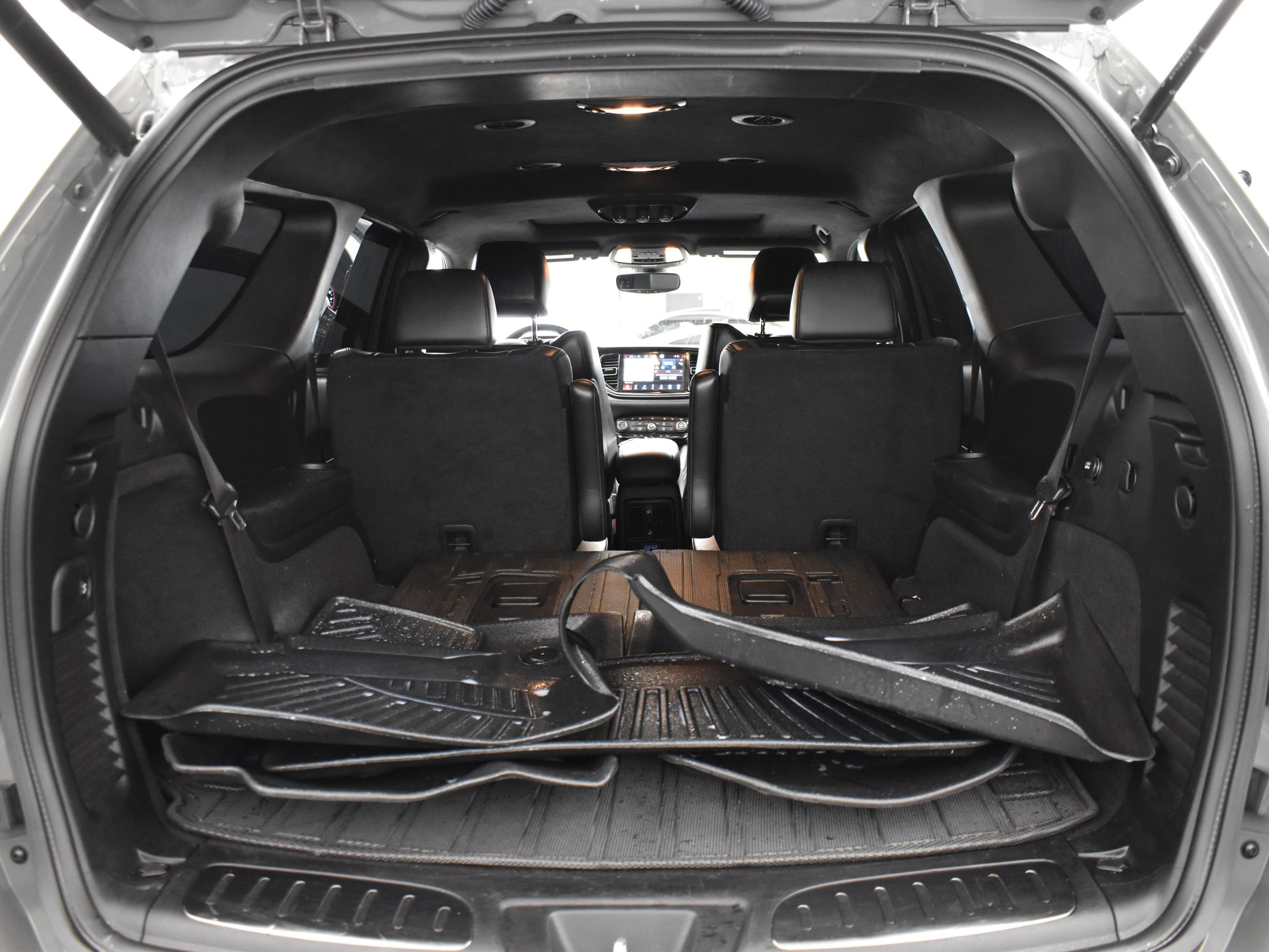 Used 2021 Dodge Durango R/T w/ Premium Interior Group image 13