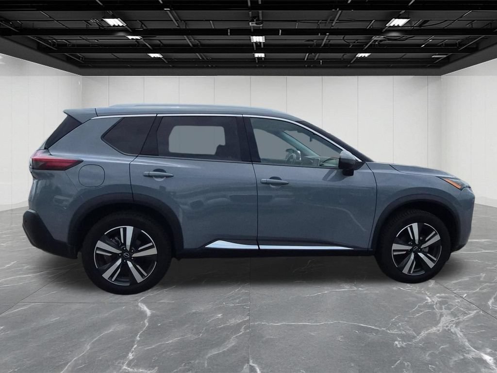 Used 2023 Nissan Rogue SL AWD/4WD image 6