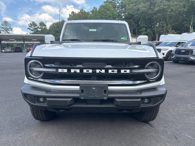 New 2025 Ford Bronco Outer Banks image 8