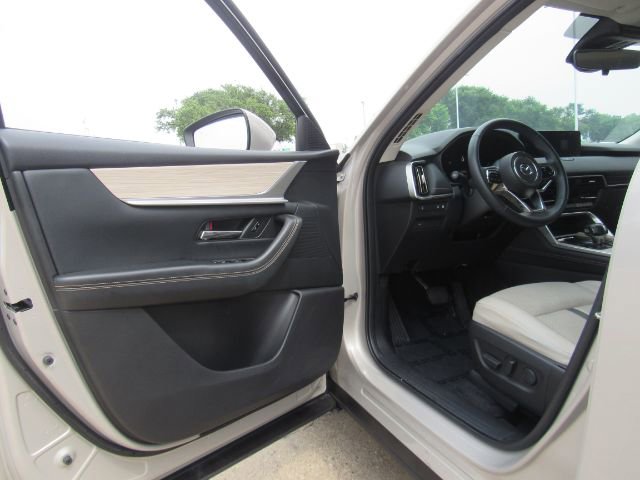 Used 2024 MAZDA CX-90 Plug-In Hybrid w/ Preferred image 16