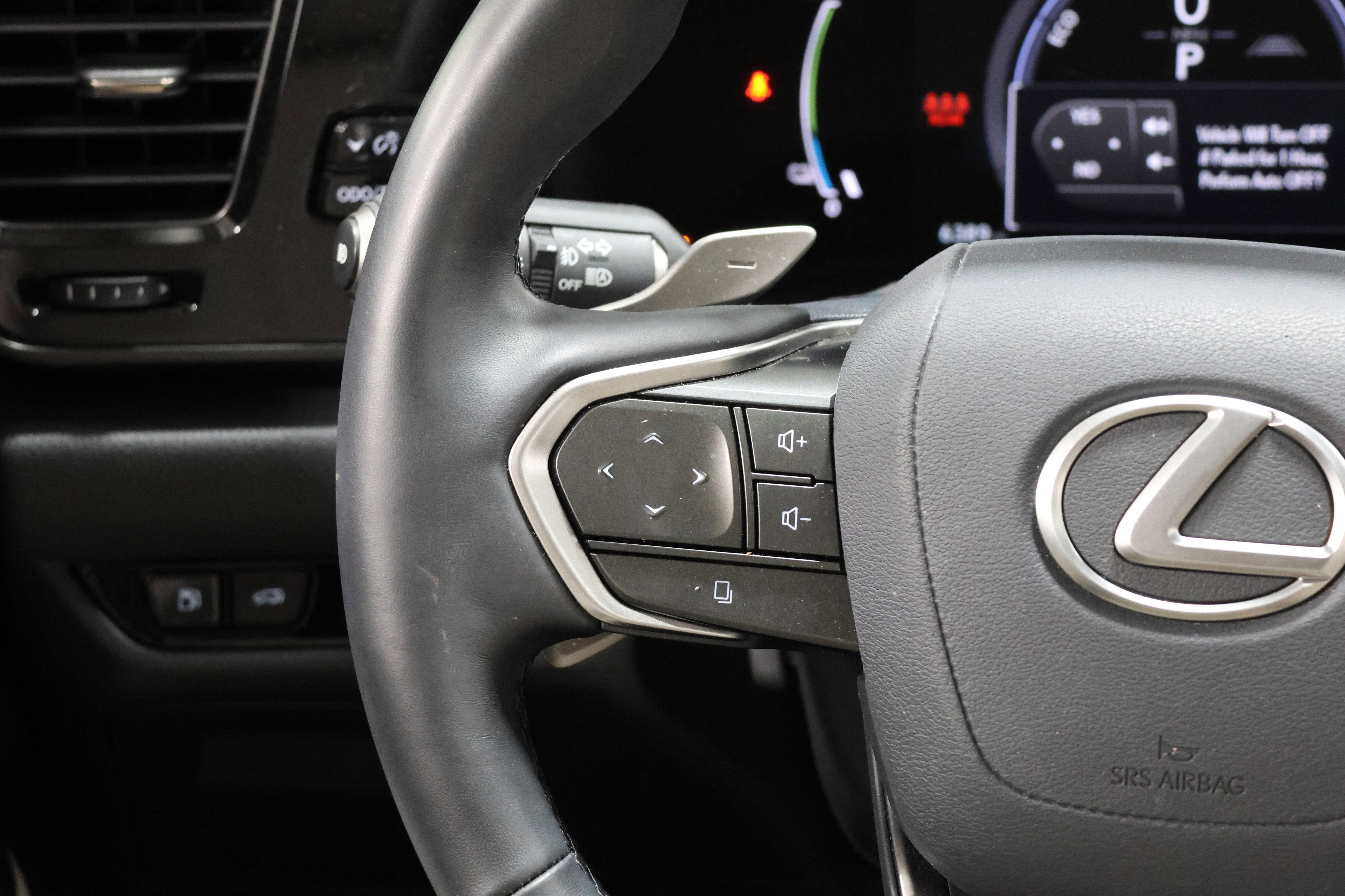 Used 2025 Lexus NX 450h+ AWD w/ Luxury Package image 19