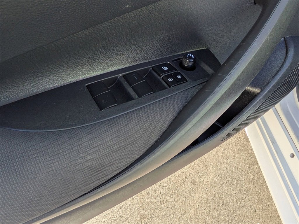 Used 2024 Toyota Corolla LE image 13