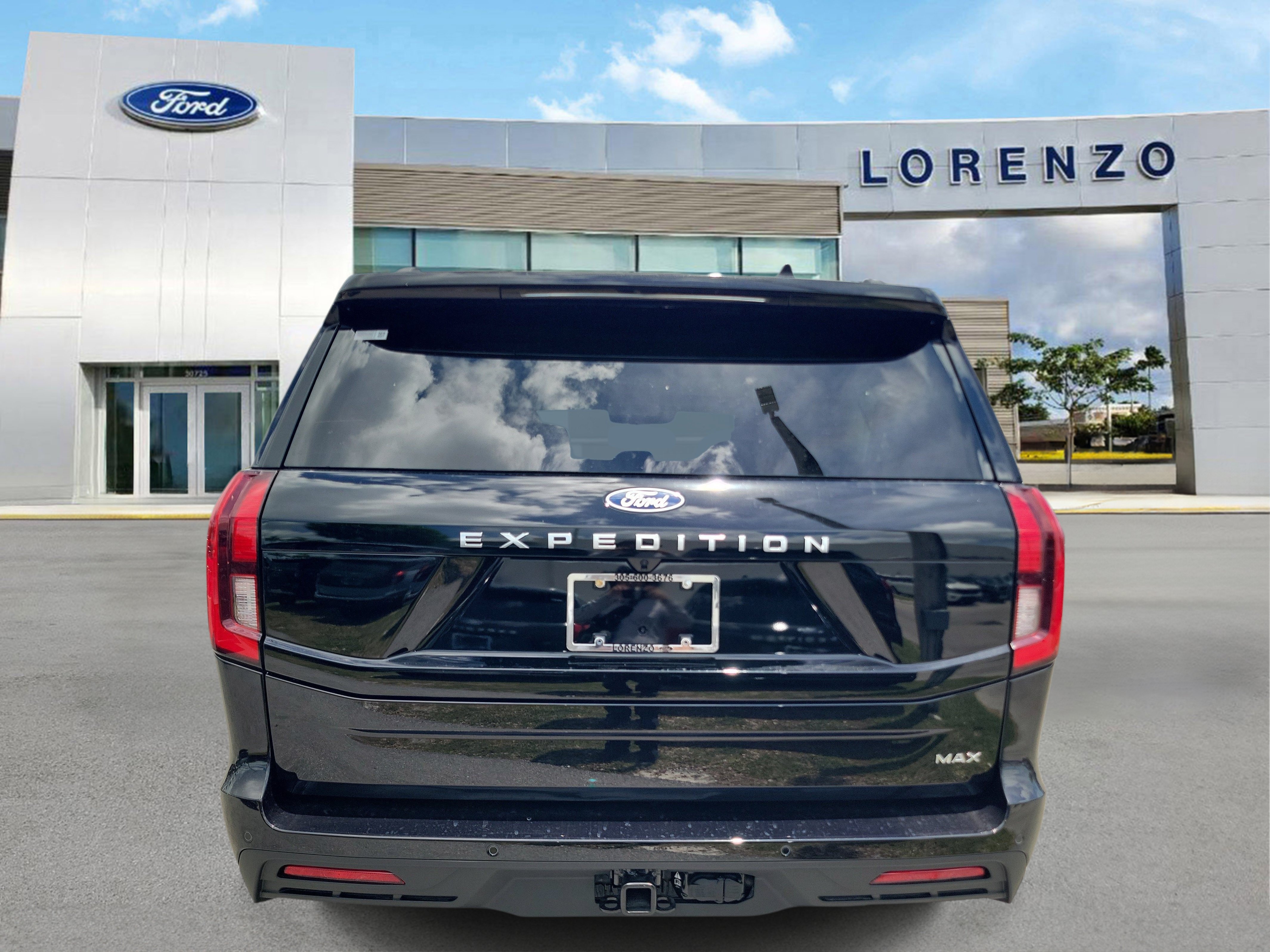 New 2027 Ford Expedition Max Active RWD image 5
