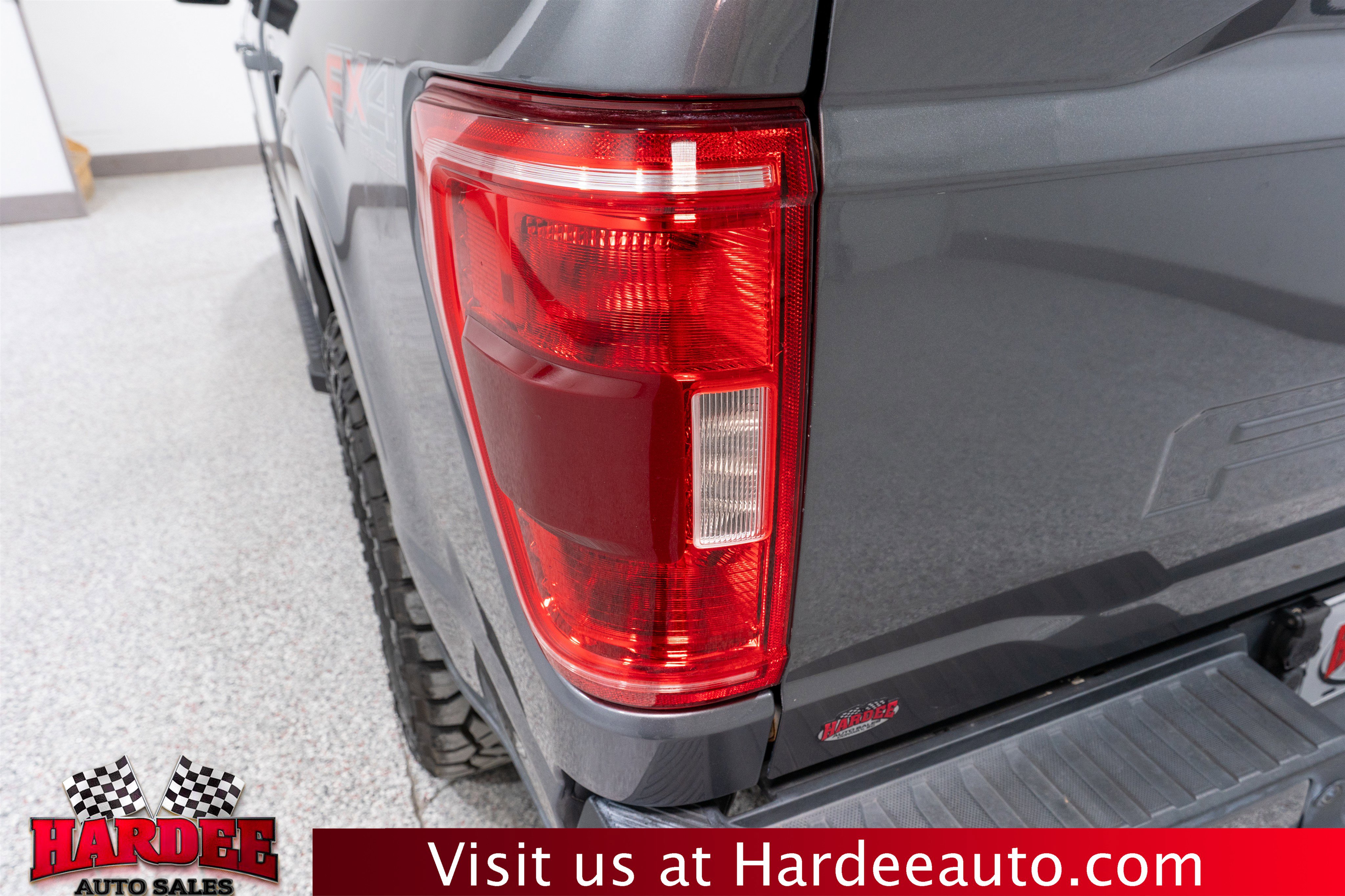 Used 2021 Ford F150 XLT w/ Equipment Group 302A High image 9