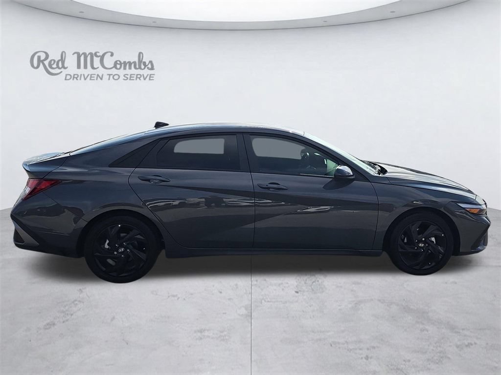 New 2026 Hyundai Elantra Sport FWD image 7