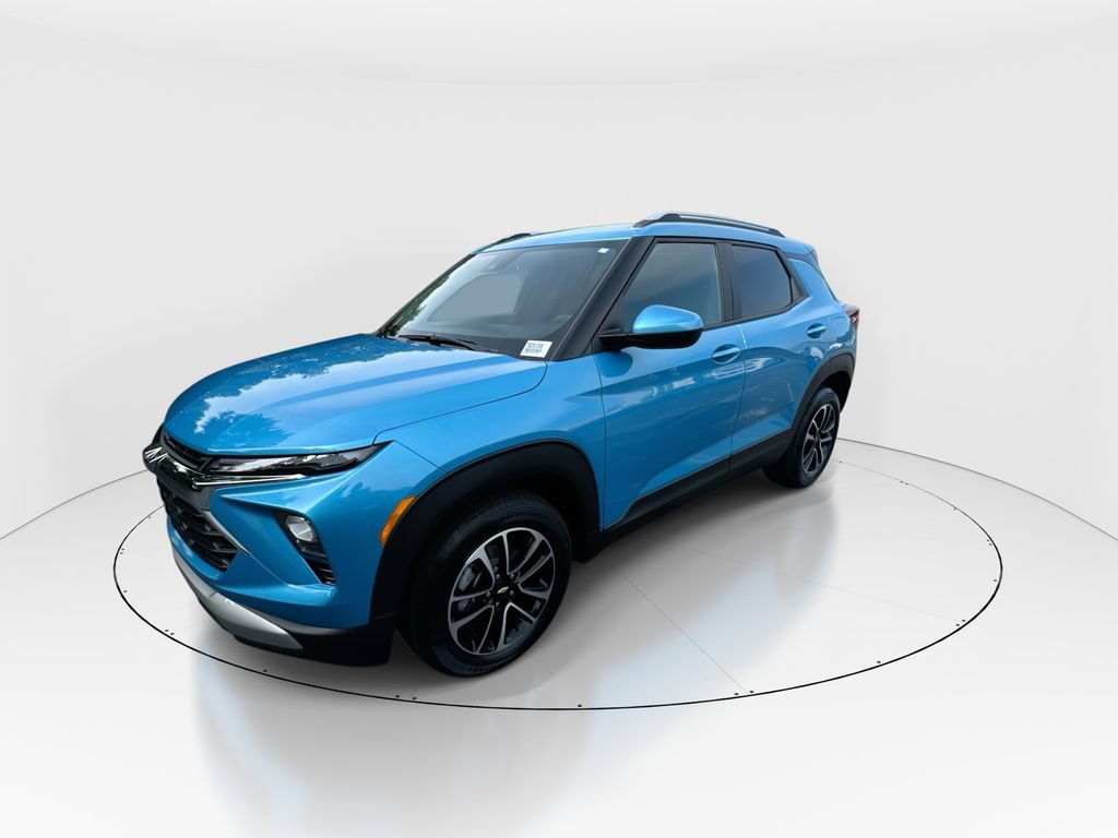 New 2026 Chevrolet TrailBlazer LT w/ LT Cold Weather Package FWD image 4