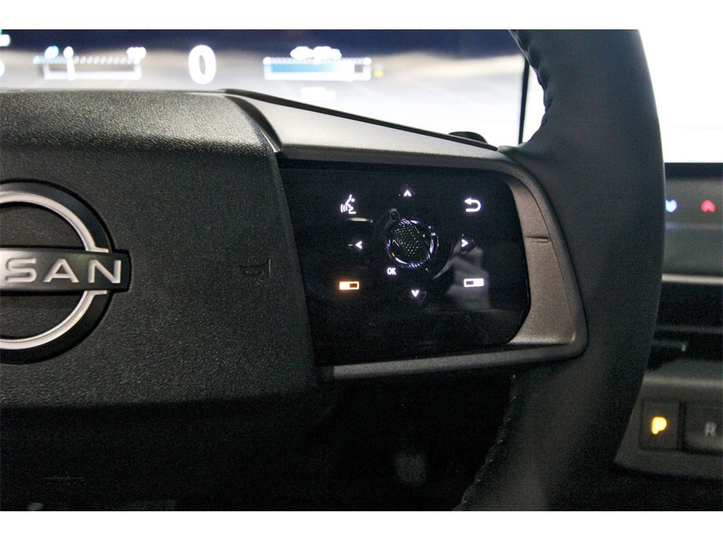 New 2026 Nissan Leaf Platinum+ w/ Cargo Package (Platinum+) image 16