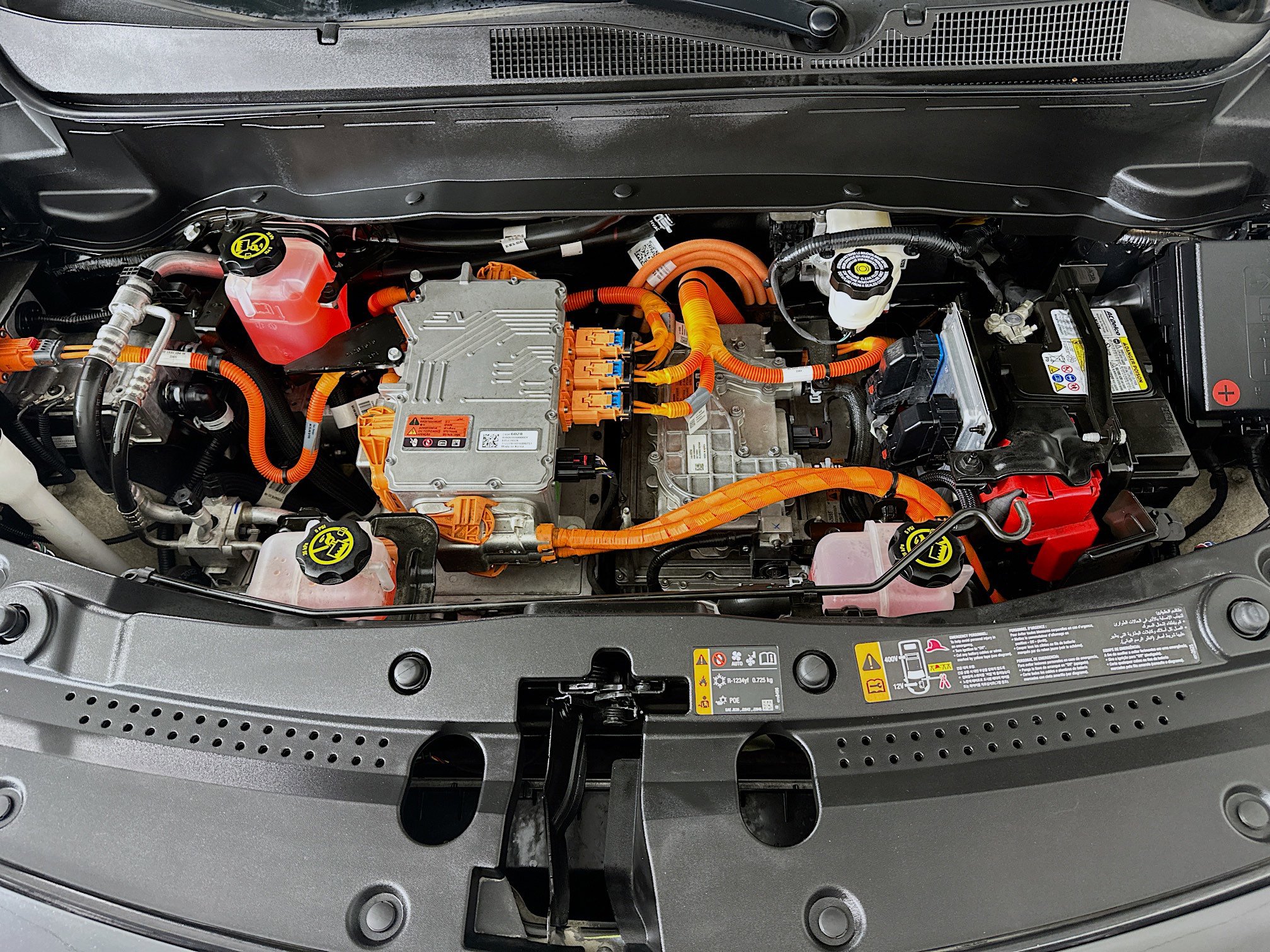 Used 2023 Chevrolet Bolt EUV Premier w/ Sun & Sound Package image 34