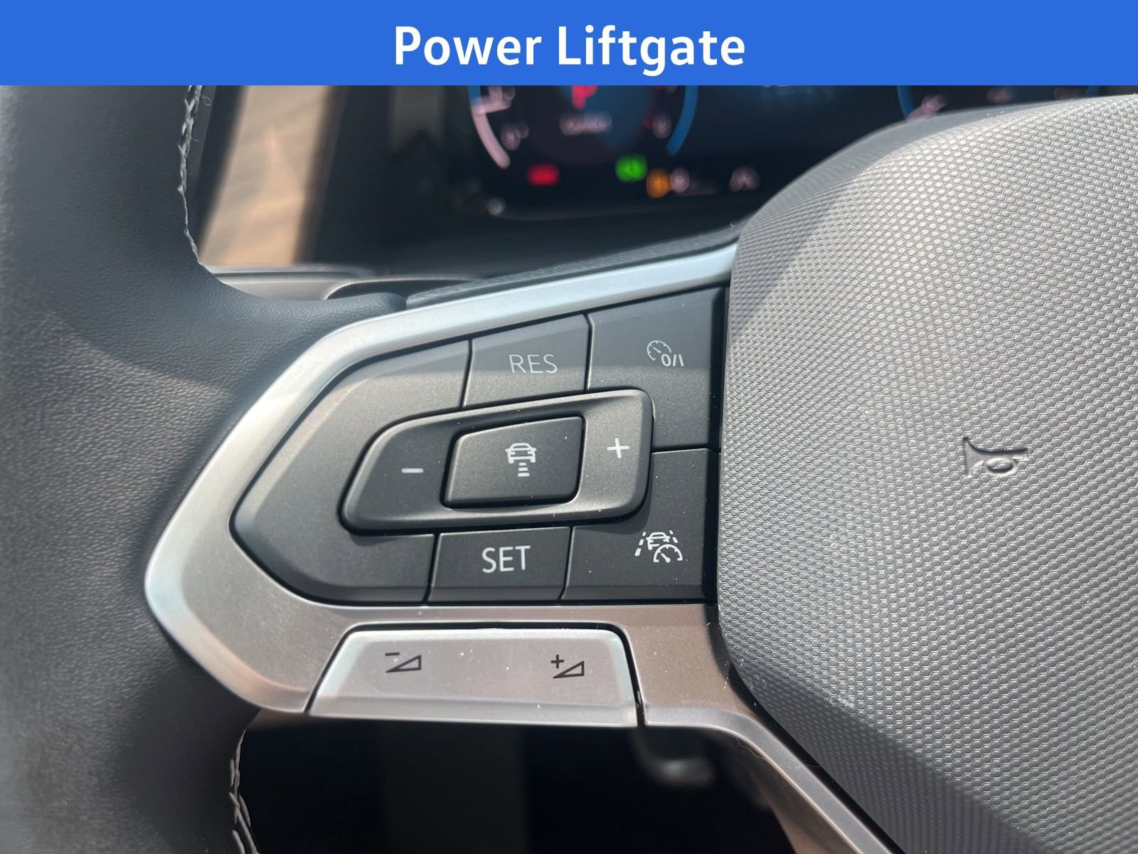 New 2026 Volkswagen Atlas SE FWD image 10