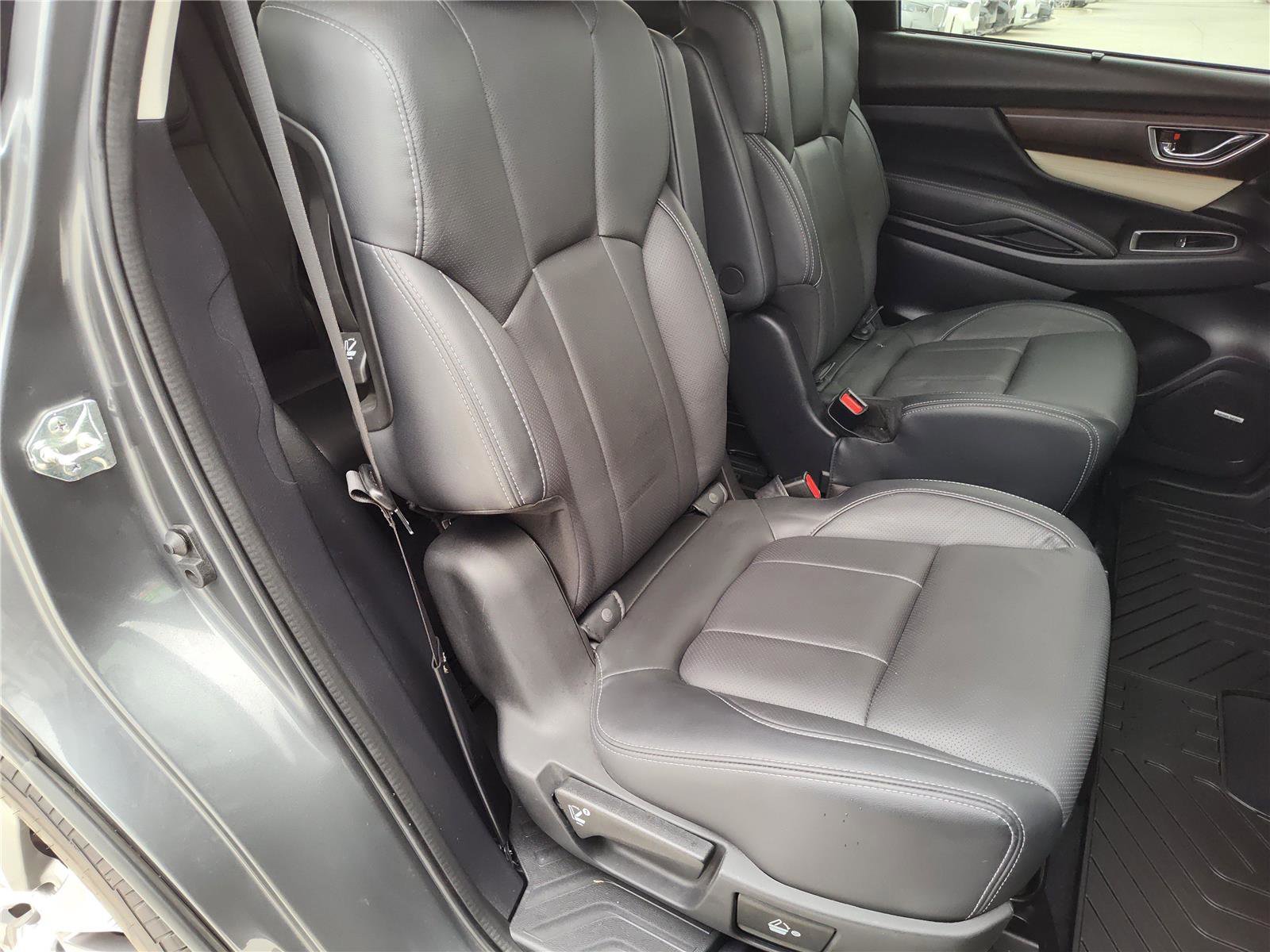 Used 2021 Subaru Ascent Touring w/ Popular Package #2 image 26