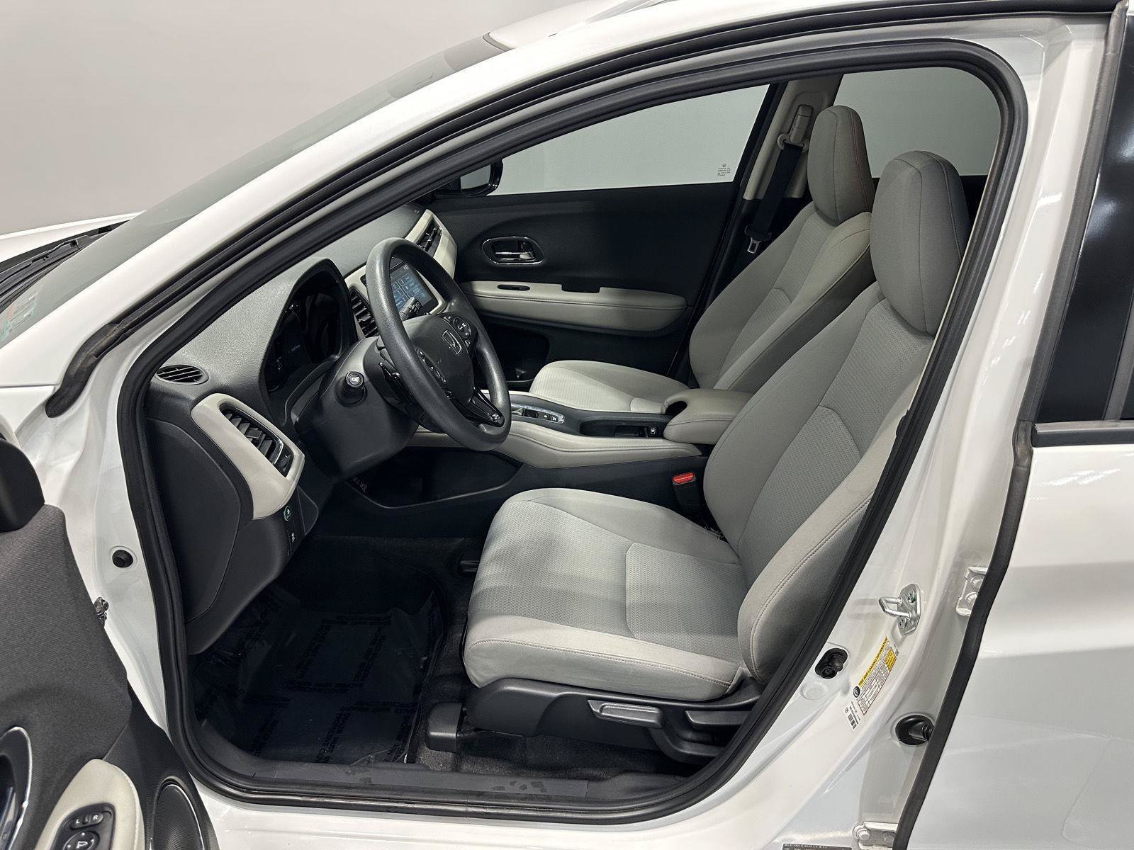 Used 2021 Honda HR-V EX image 14