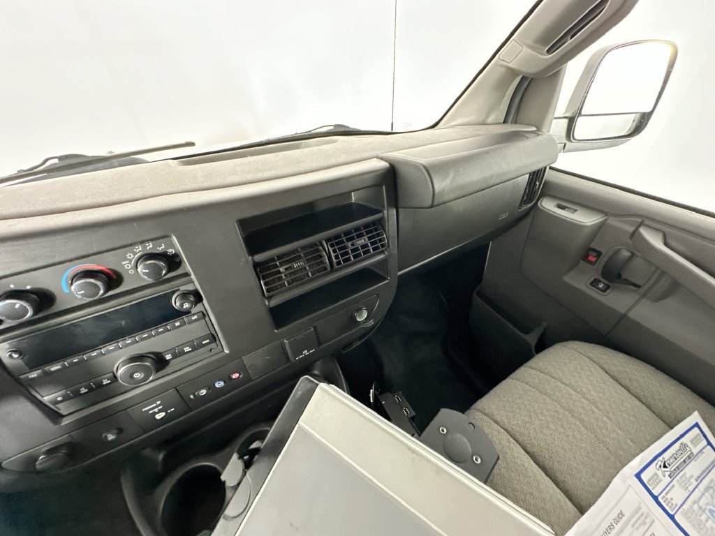 Used 2021 Chevrolet Express 2500 RWD image 11