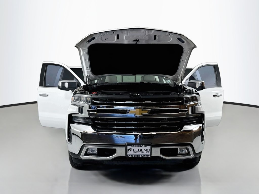 Used 2020 Chevrolet Silverado 1500 LTZ w/ LTZ Convenience Package AWD/4WD image 22