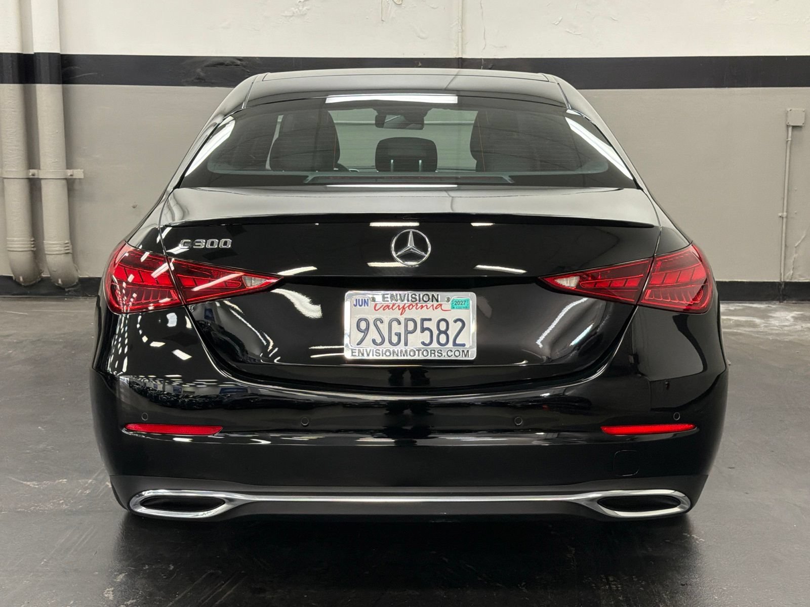 Used 2025 Mercedes-Benz C 300 Sedan image 11