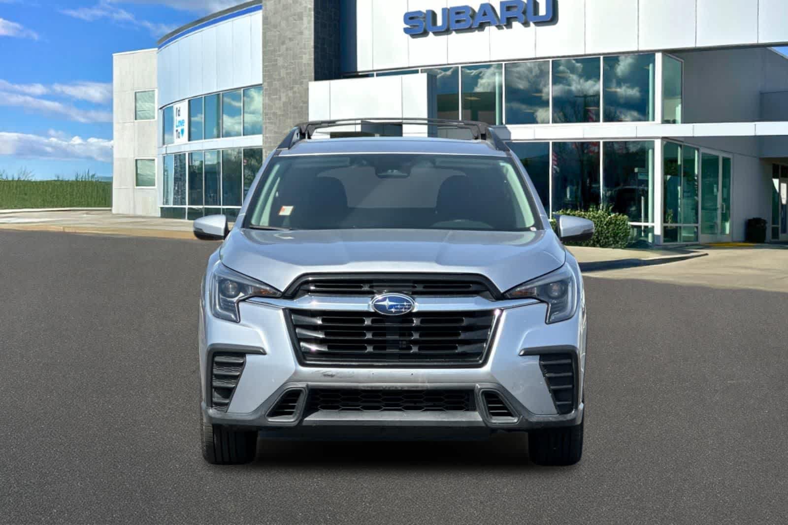 Used 2023 Subaru Ascent Premium w/ Convenience Package AWD/4WD image 10