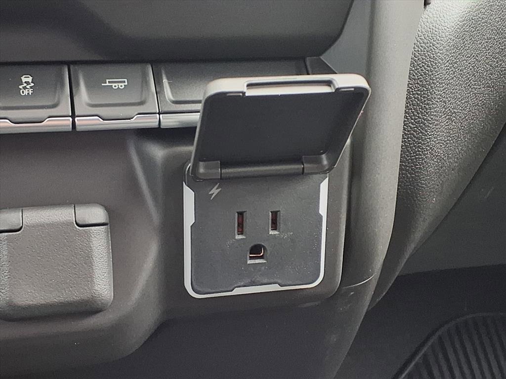 New 2026 Chevrolet Silverado 1500 Custom w/ Turbomax Blackout Package image 17