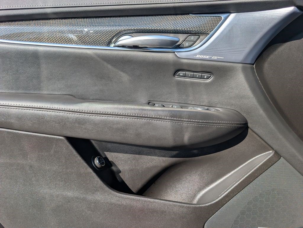 Certified 2023 Cadillac XT5 Sportv w/ Technology Package AWD/4WD image 18