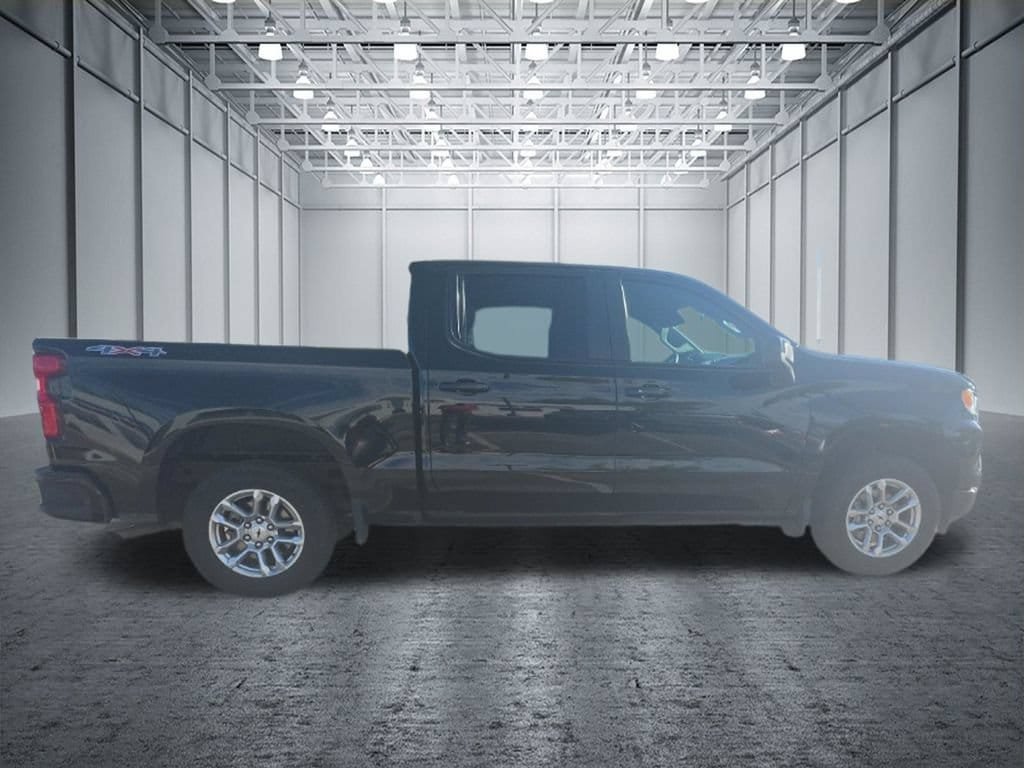 Used 2026 Chevrolet Silverado 1500 RST AWD/4WD image 9