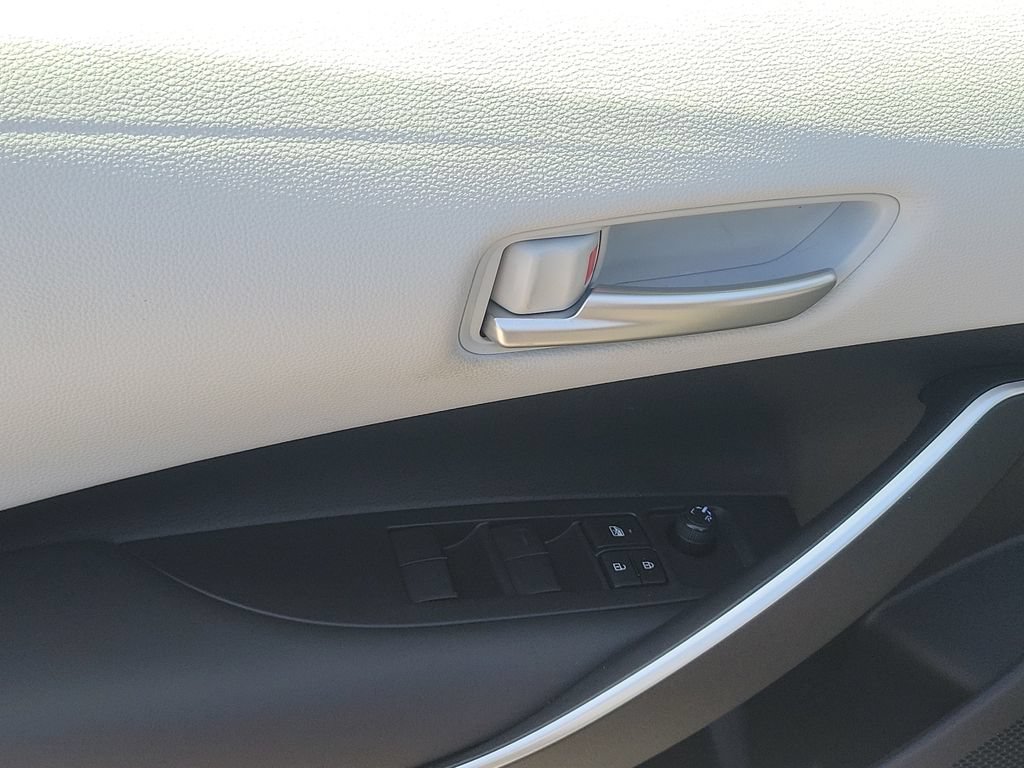 Certified 2024 Toyota Corolla SE FWD image 20