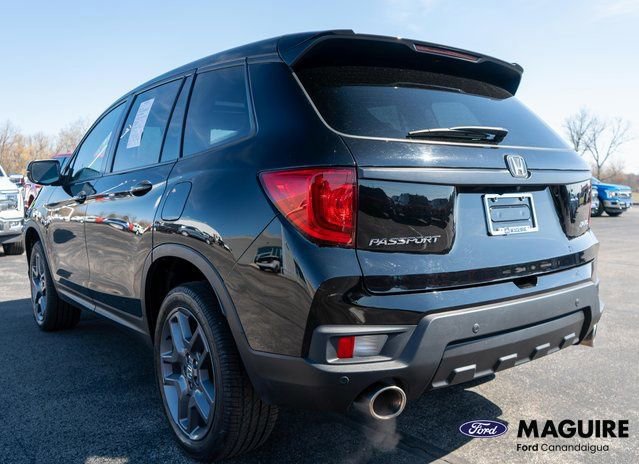Used 2023 Honda Passport EX-L image 8