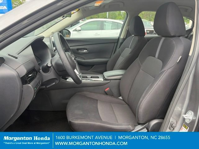 Used 2024 Nissan Sentra SV FWD image 12