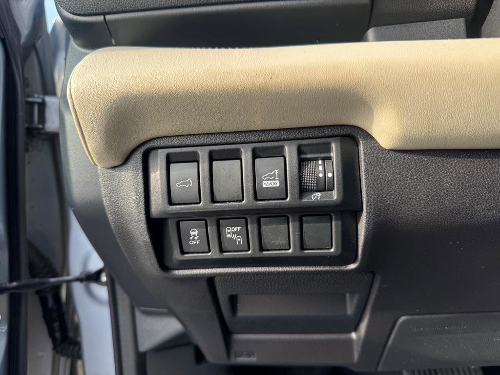 Used 2019 Subaru Ascent Limited w/ Popular Package #3 image 11