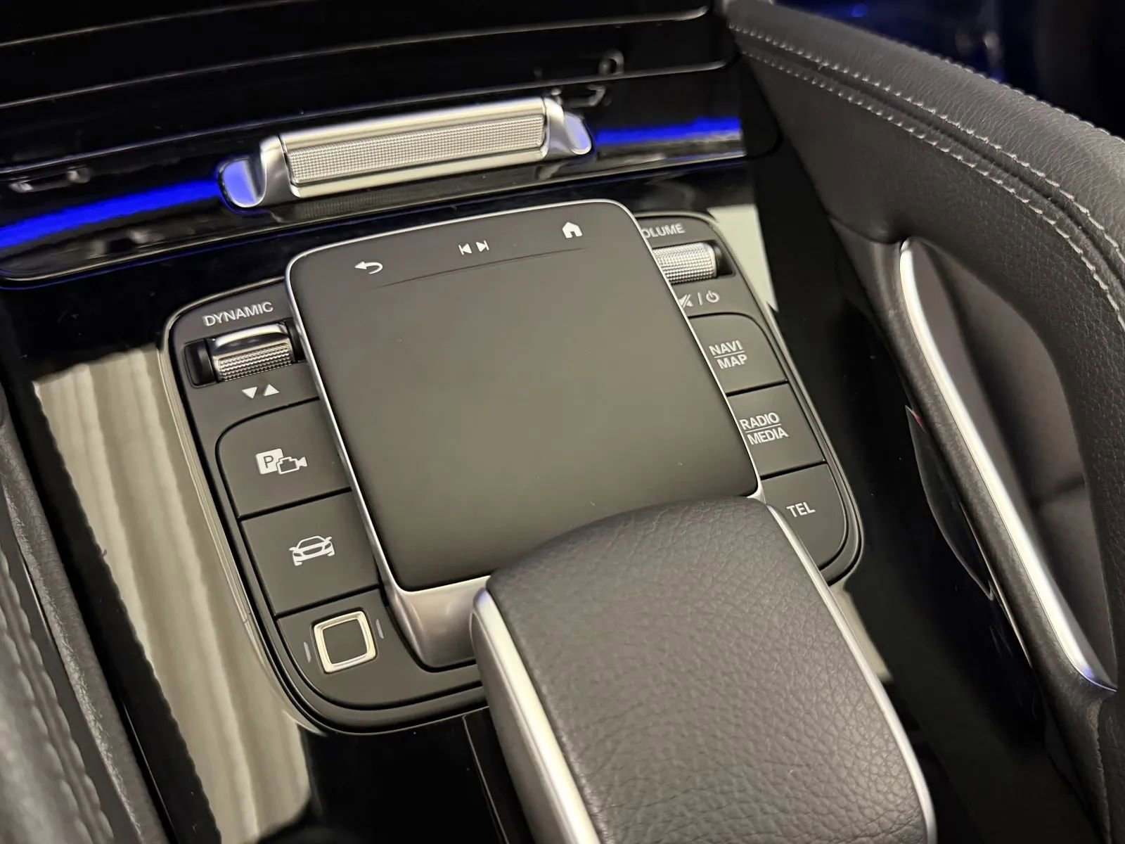Used 2025 Mercedes-Benz GLE 350 4MATIC image 28