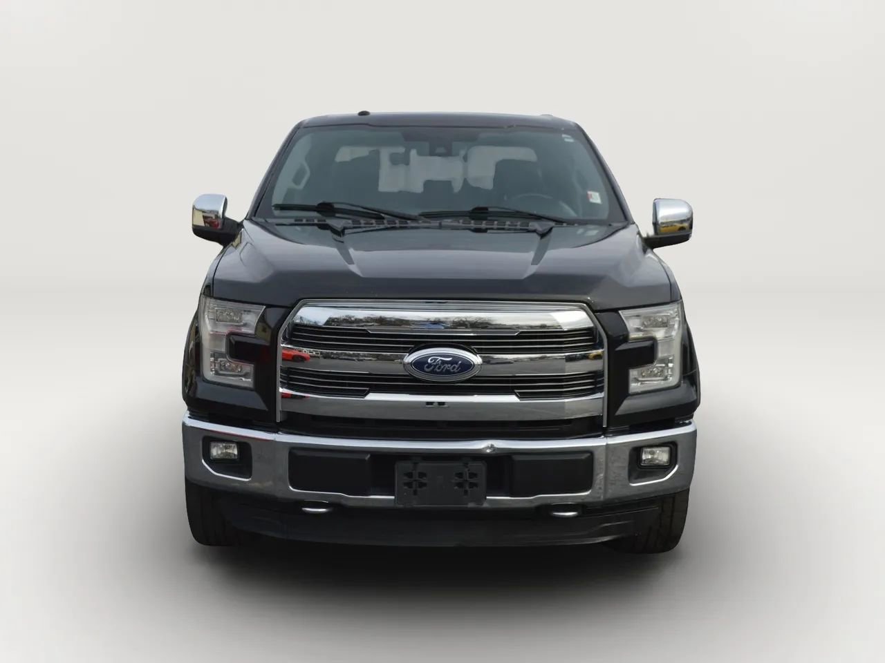 Used 2015 Ford F150 Lariat w/ Equipment Group 502A Luxury image 2