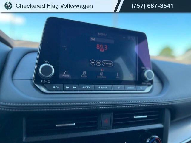 Used 2023 Nissan Rogue SV AWD/4WD image 36