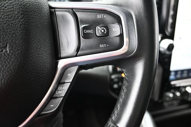 Used 2023 RAM 1500 Laramie AWD/4WD image 27