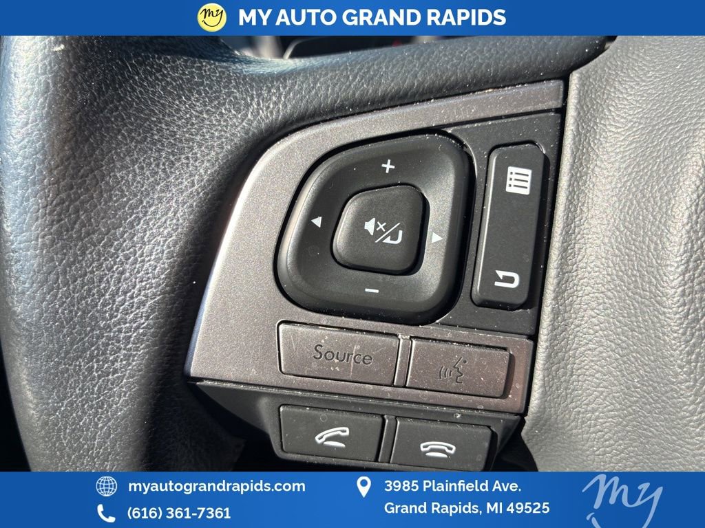 Used 2015 Subaru Legacy 3.6R Limited image 26