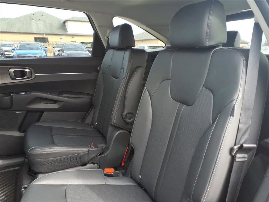 New 2026 Kia Sorento X-Line EX image 26