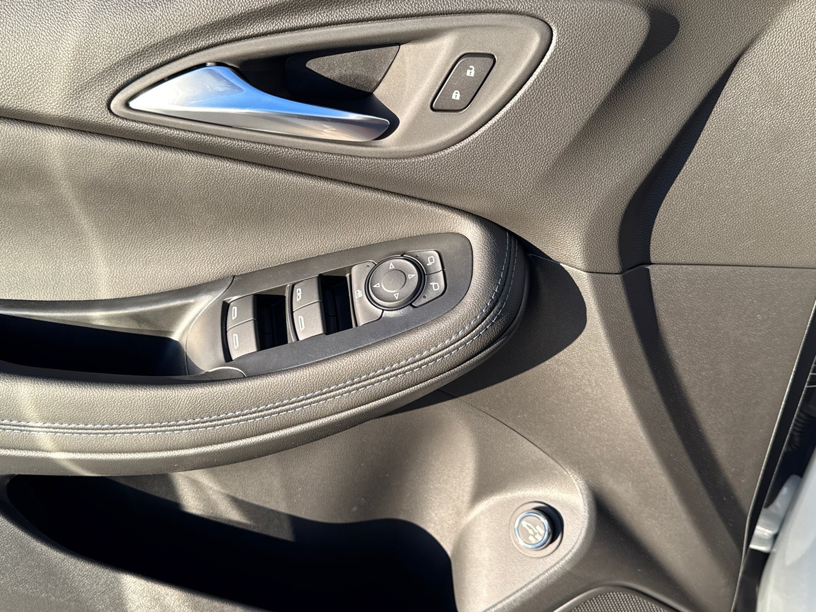 New 2026 Buick Encore GX Sport Touring w/ Comfort Package FWD image 26