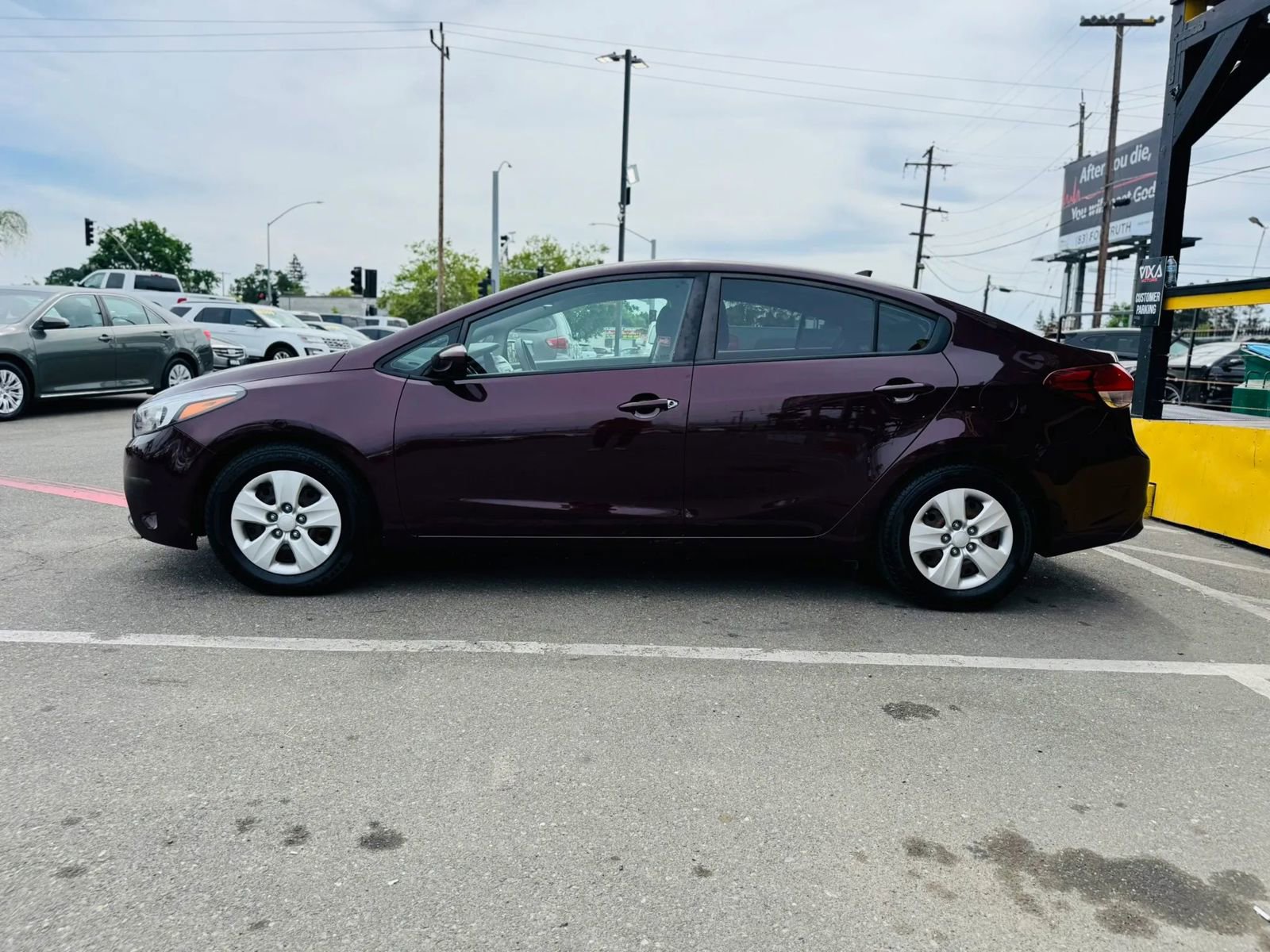 Used 2018 Kia Forte LX image 7